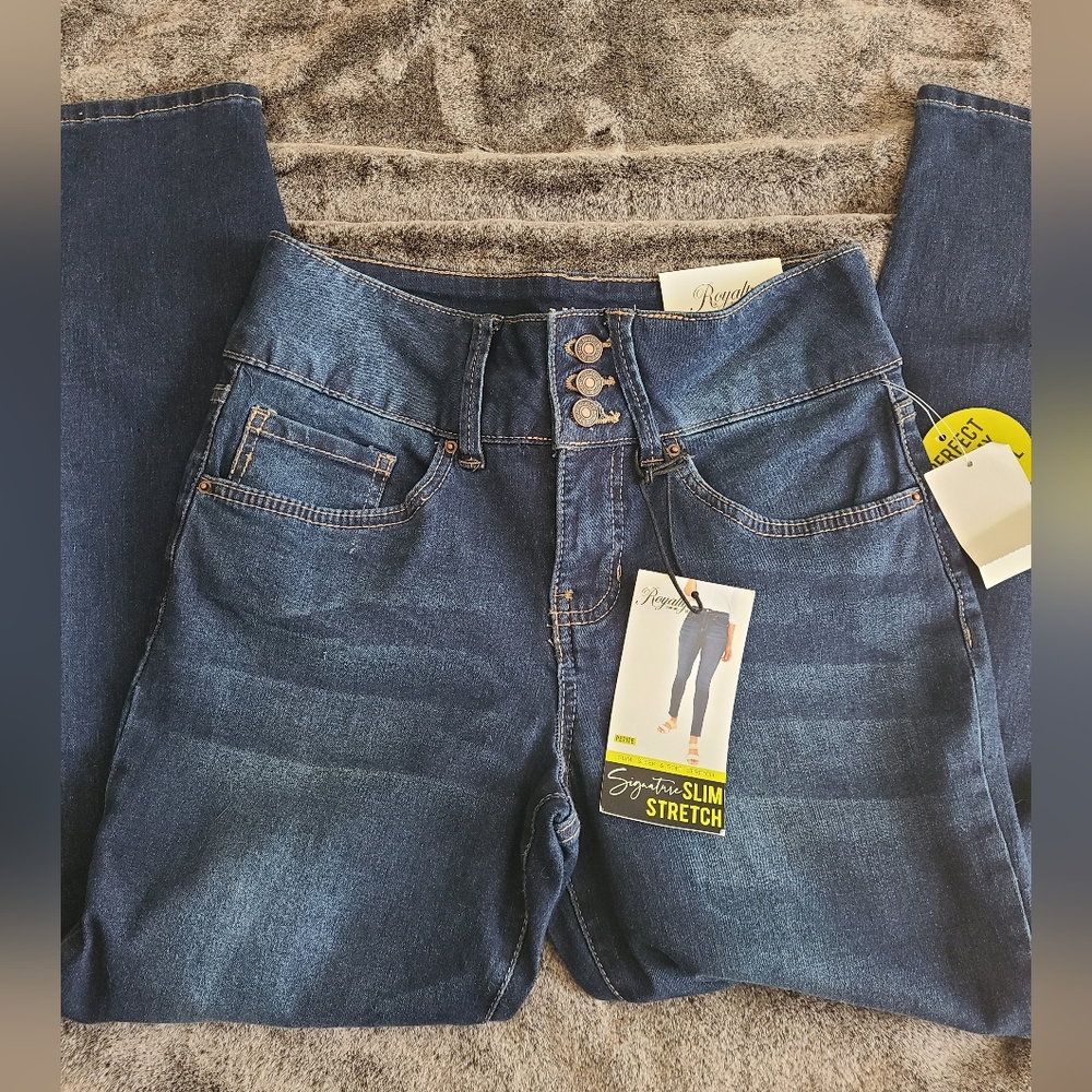 Royalty Jeans - Picture 2 of 5